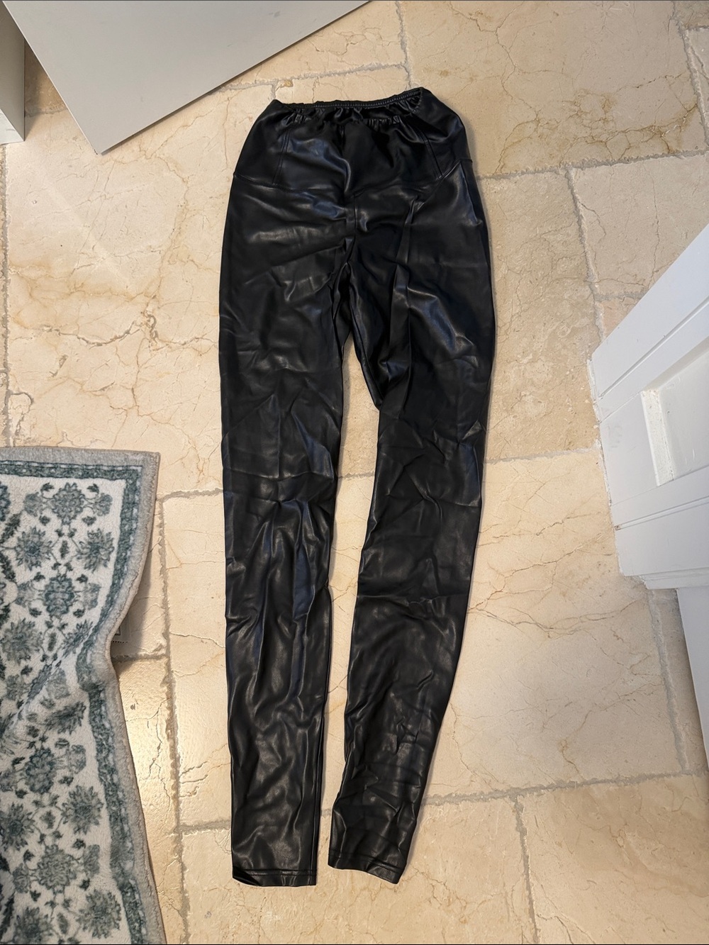 Aritzia Faux Leather Women's Leggings